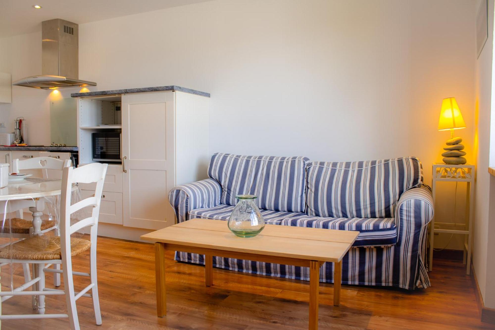 Ti Roz Apartment โครซง ภายนอก รูปภาพ