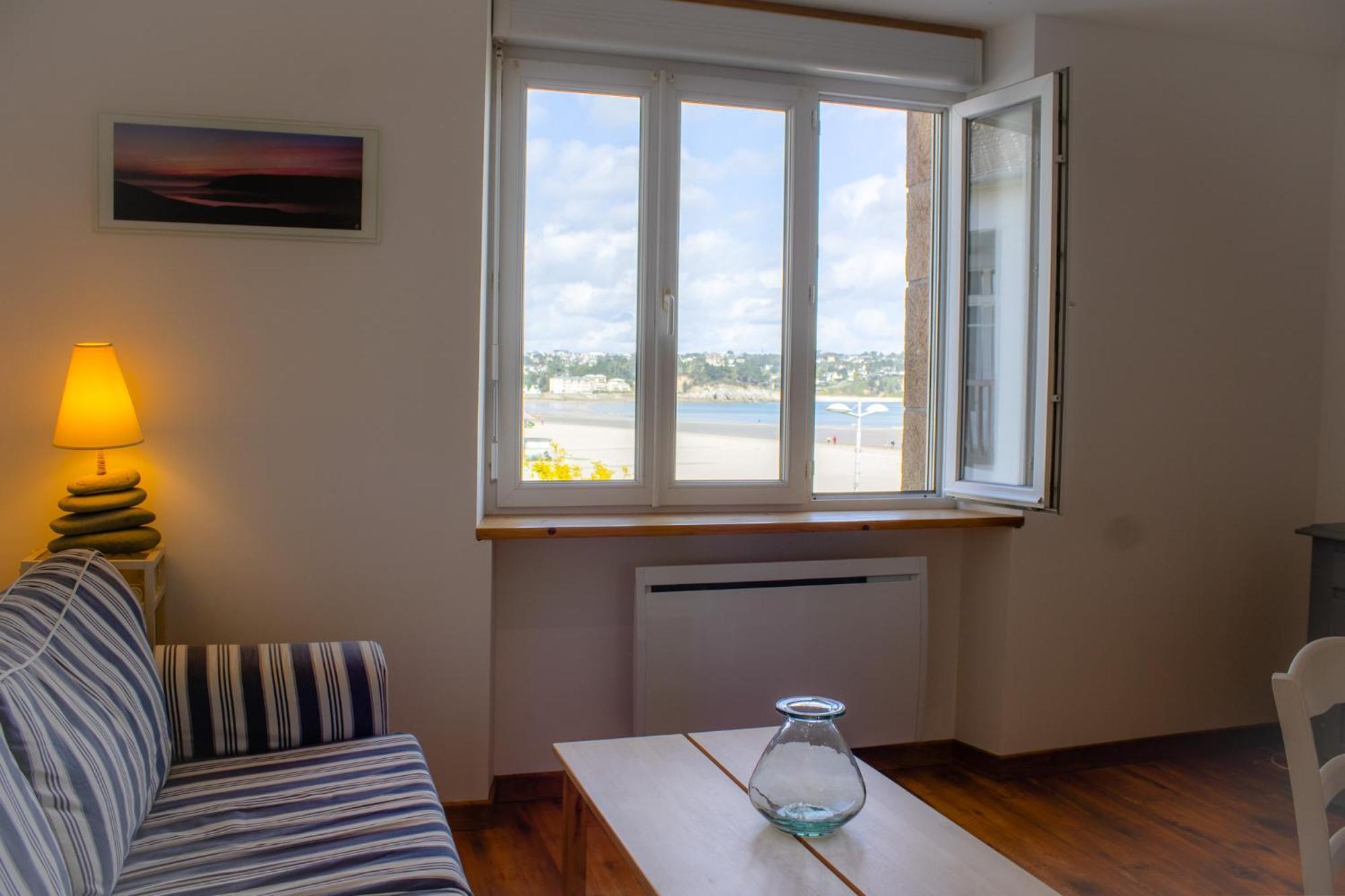 Ti Roz Apartment โครซง ภายนอก รูปภาพ